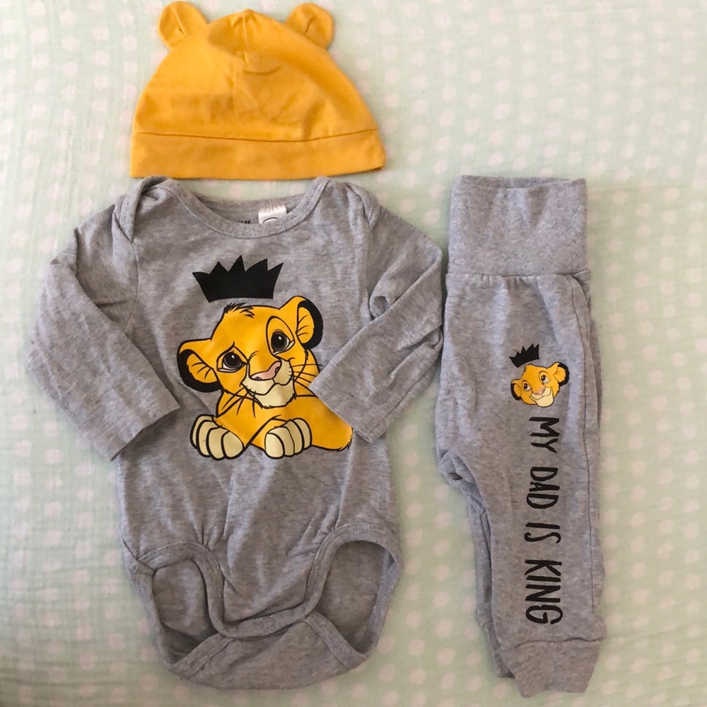 H&M Disney Lion King baby 3 piece outfit 2-4m
